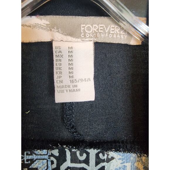 Forever 21 Black Trim Floral Kimono, Medium - Picture 4 of 5